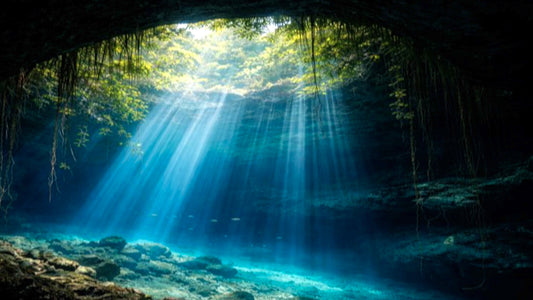UNDERWATER TV - Cathedral Of Light- Sacred Light In Underwater Caves & Cenotes