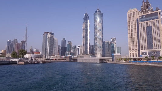 Virtual Rowing - Tour in Dubai United Arab Emirates - Indoor Rowing Exercise and Travel Experience Video