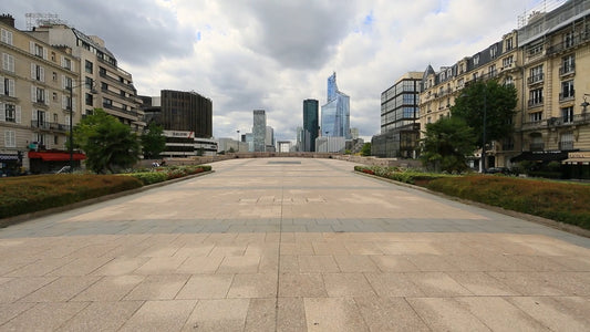 Virtual Walk - La Défense, Paris, France